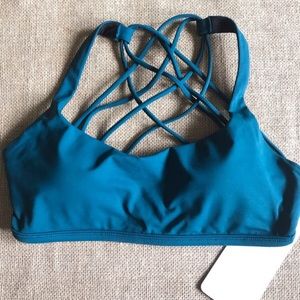 NEW Lululemon Free To Be Bra